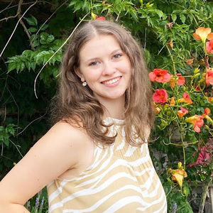 Meet your Posher, Ansley